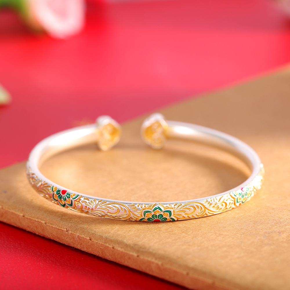 Vintage Fashion Ideas - New Enamel Rosette Open Cuff Bangle