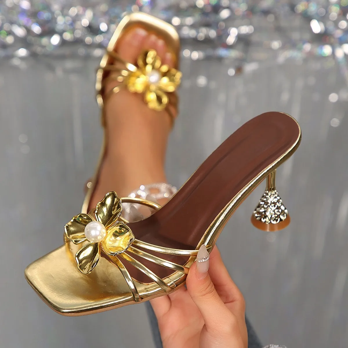 Vintage Fashion Style - Vintage Metal Flower Crystal Cone Heel