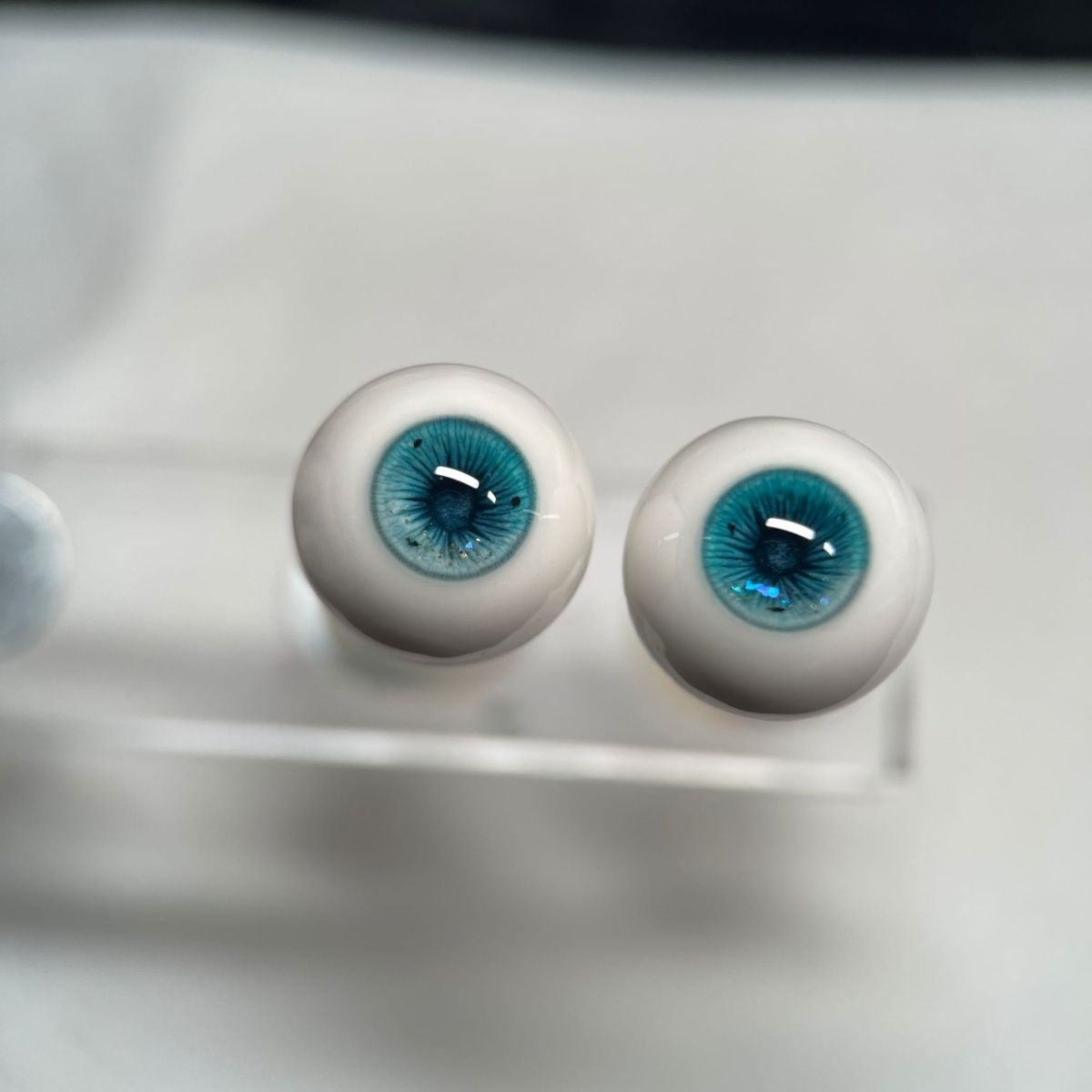 BJD Doll Eyes Resin 8/10/12/14 - Vintage Fashion Doll review and price
