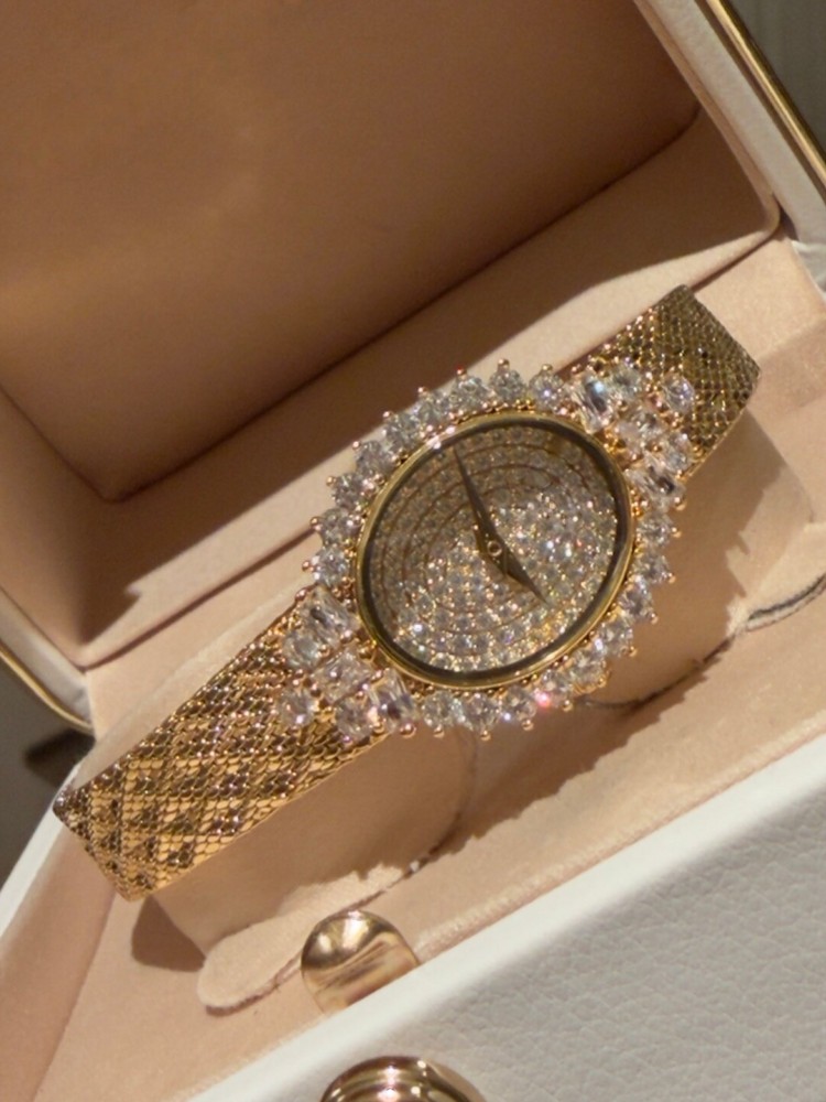 Vintage Ladies Oval Shape Quar - Vintage Fashion Ideas review and price